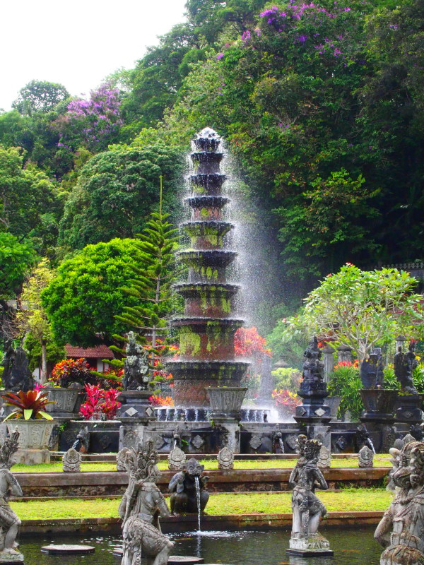 Bains royaux de Tirta Gangga - Bali